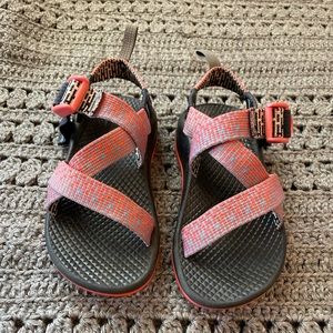 Kids’ Chacos size 11